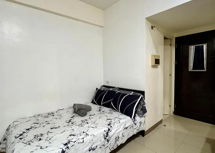 Mabolo Garden Flats 2312 Apartment *